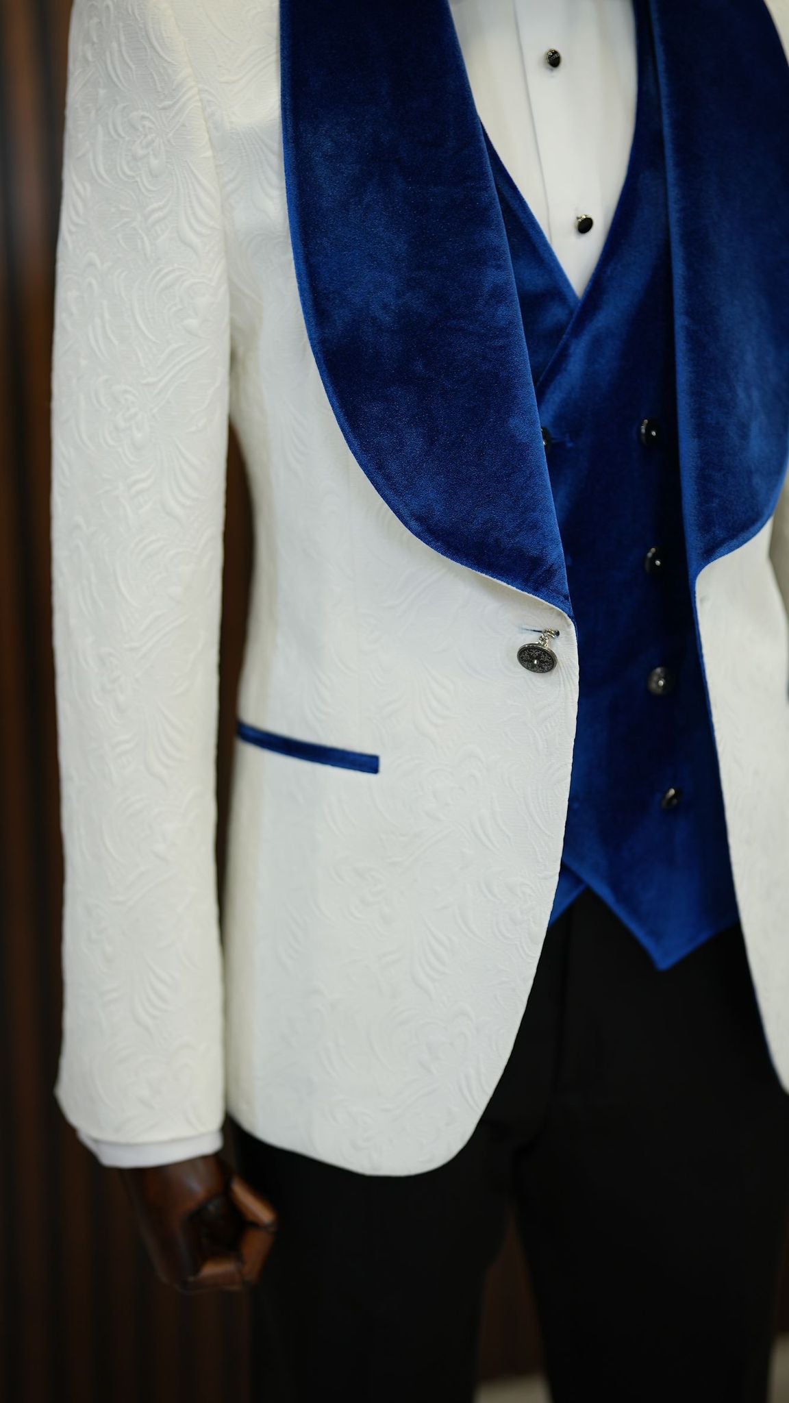 Fiore White Blue Slim Fit Velvet Shawl Lapel Tuxedo