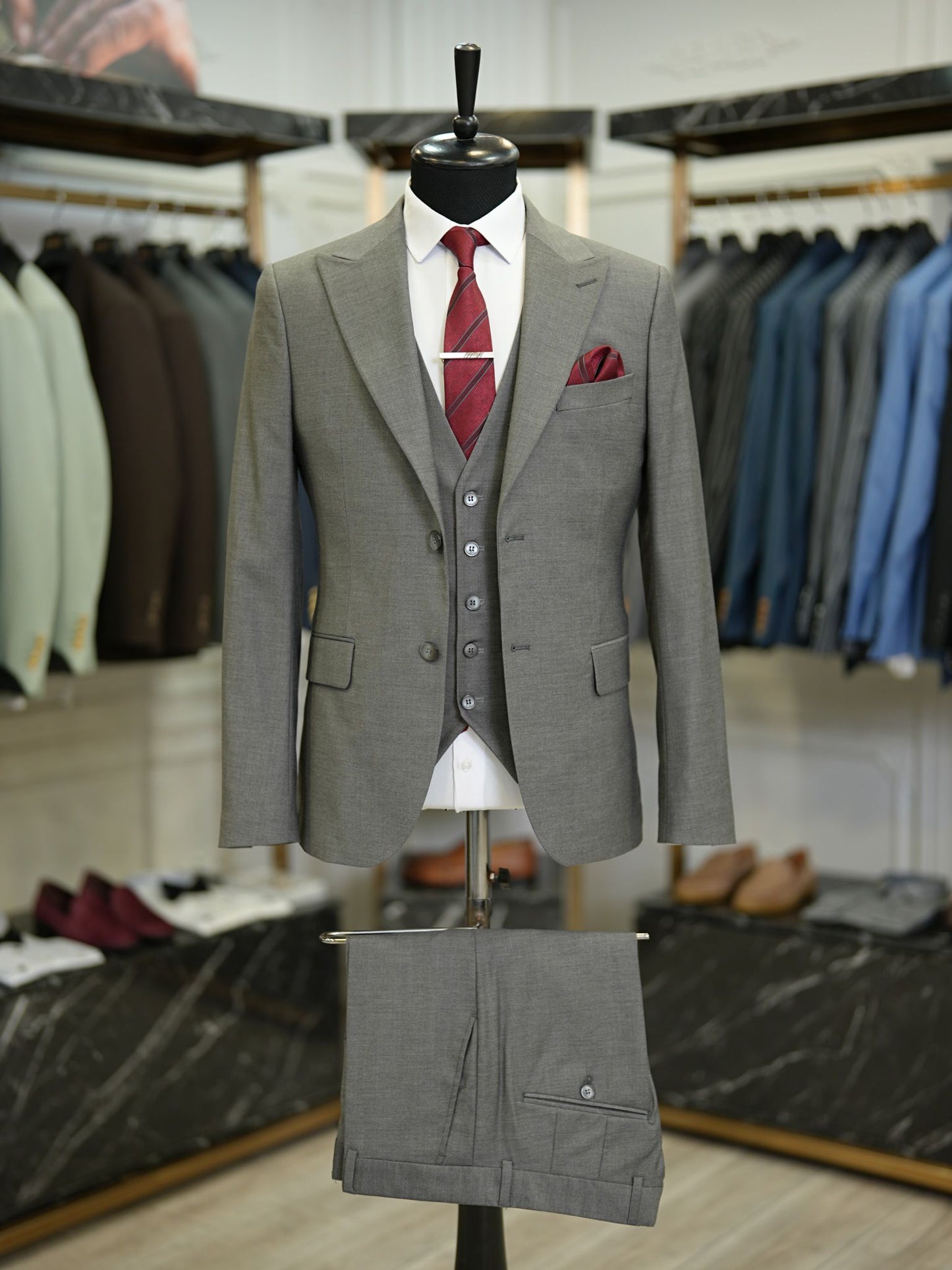 Brabion Maison Gray Slim Fit Suit - Three-Piece Elegance for Every Occasion