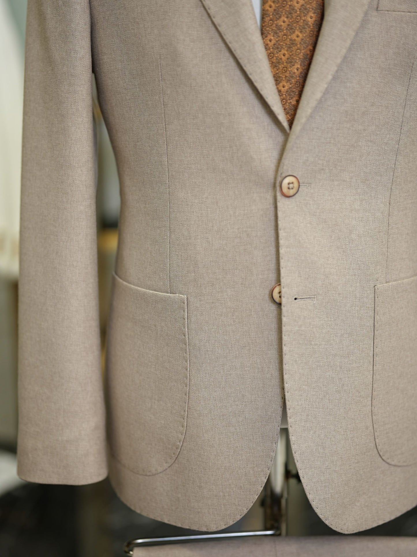 Brabion Vicenza Beige Slim Fit 2 Piece Suit - The Perfect Choice for Any Occasion