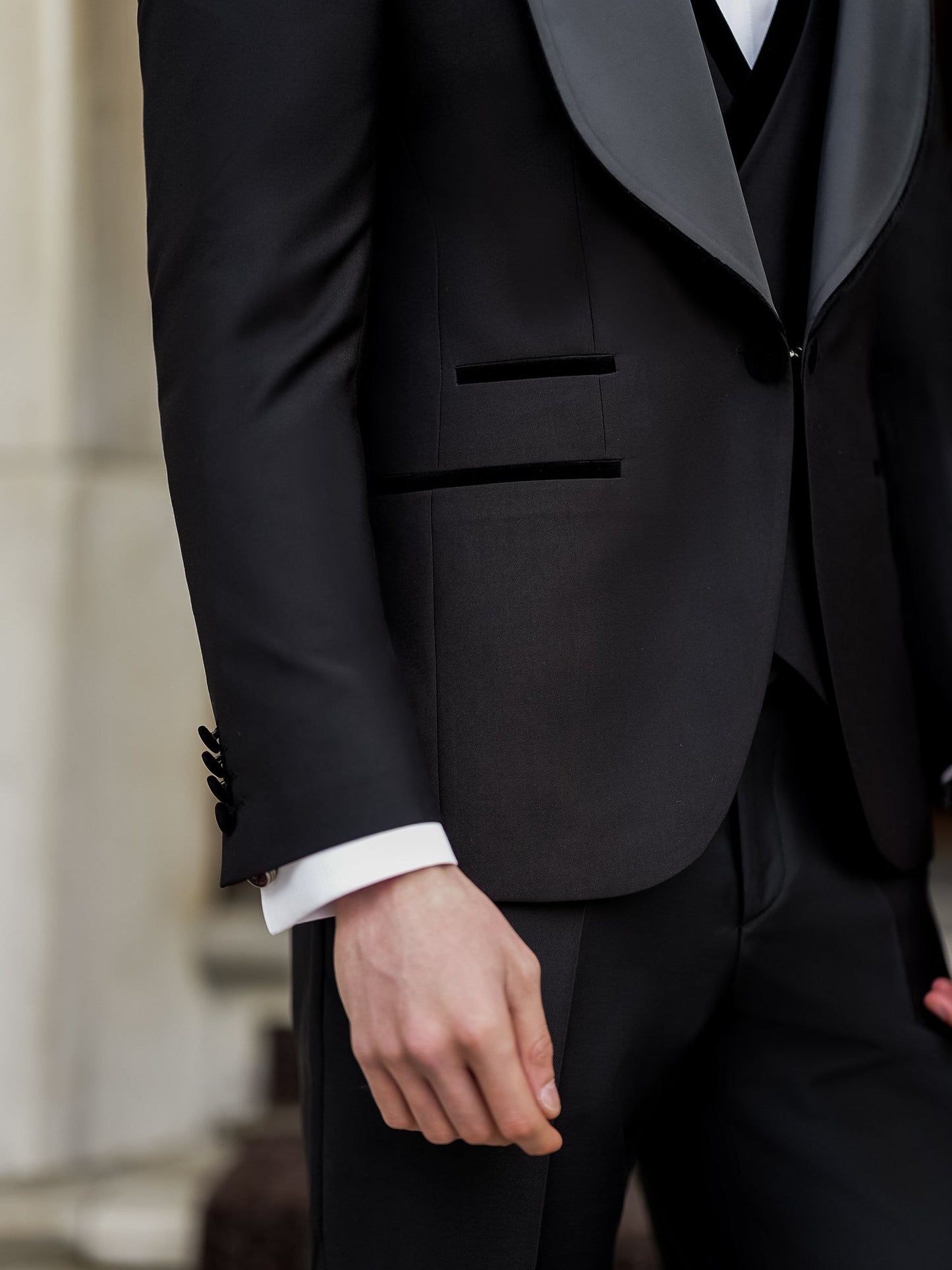 Black Slim-Fit Tuxedo 3-Piece - BRABION