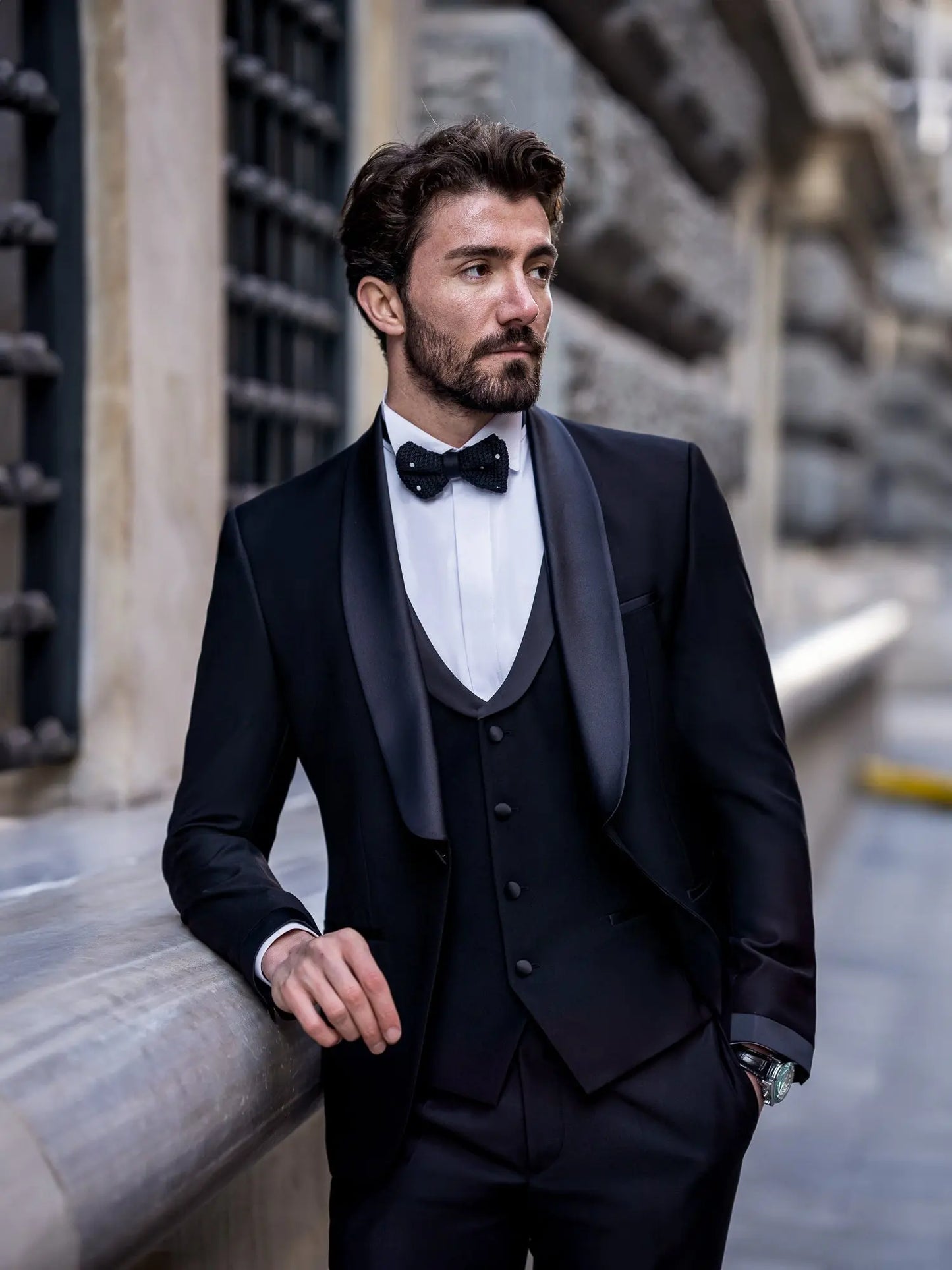 Black Slim-Fit Tuxedo 3-Piece - BRABION
