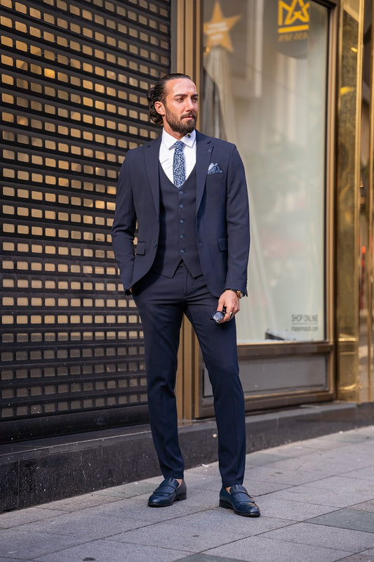 Brabion Lance Navy Blue Slim Fit Three-Piece Suit