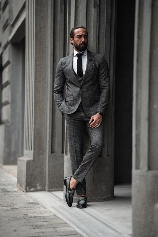 Evo Dark Gray Slim Fit Crosshatch Suit – Elevate Your Style