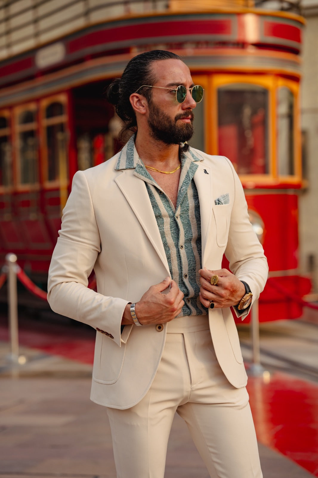 Vespo Slim Fit Beige Suit - Sophisticated Elegance for Every Occasion