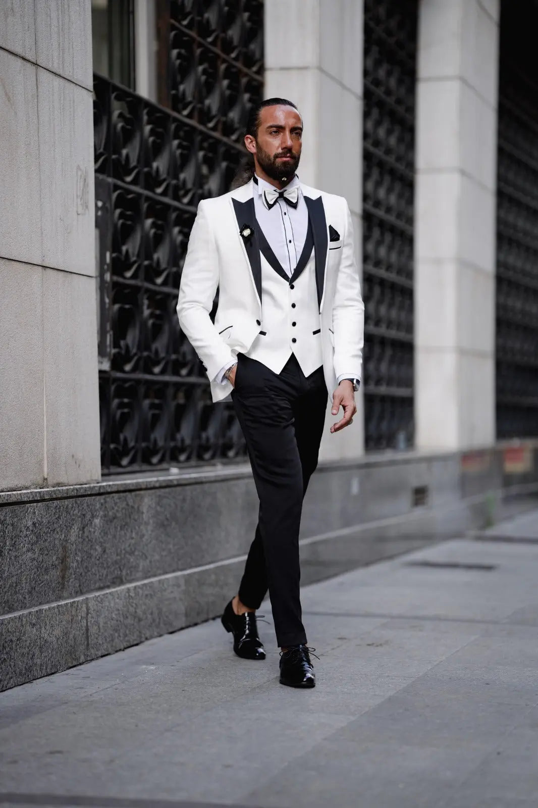 Premium Daniel White Slim Fit Tuxedo for Weddings and Black-Tie Events Premium Daniel White Slim Fit Tuxedo for Weddings and Black-Tie Events