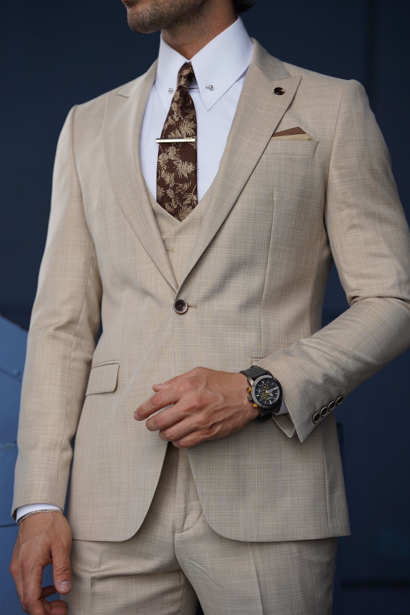 Daniel Slim Fit Cream Wool Suit - Three-Piece Elegance