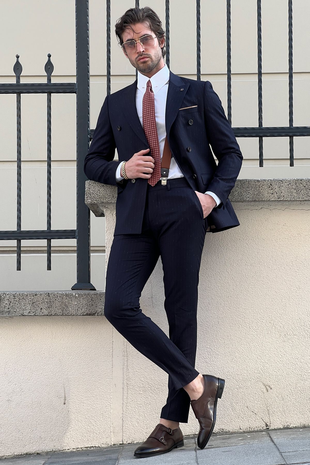Daniel Double Breasted Navy Blue Wool Suit - The Ultimate Choice for Modern Men