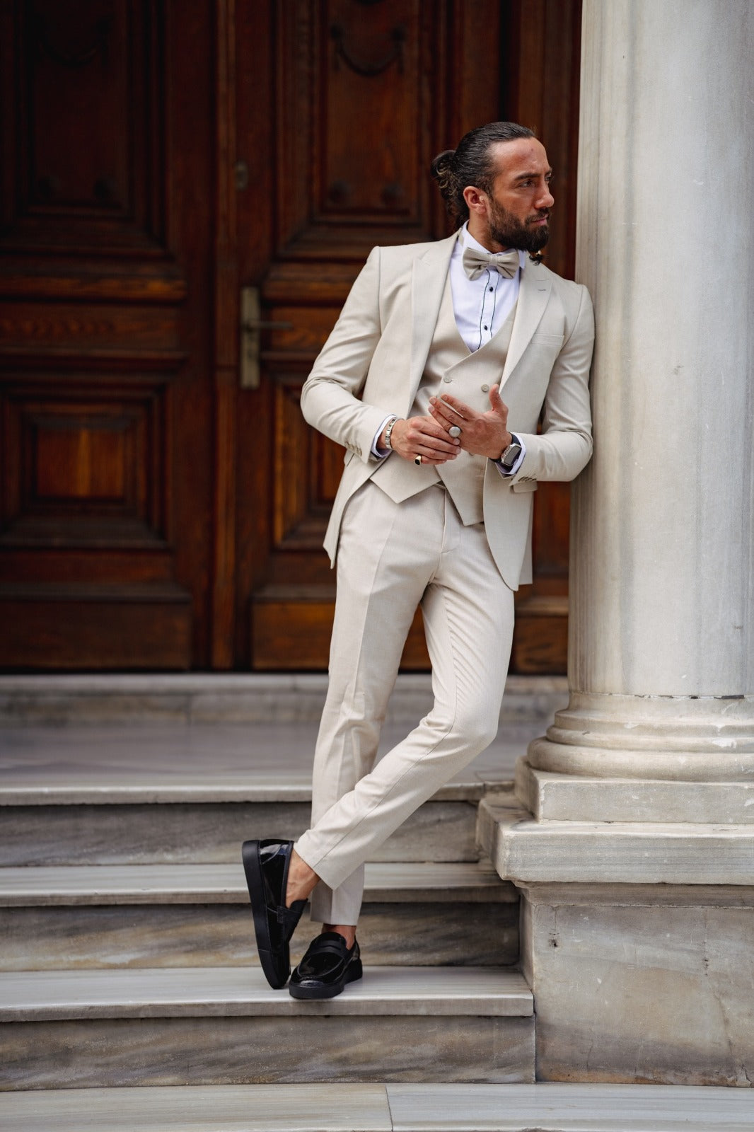 Daniel Beige Slim Fit Peak Lapel Tuxedo