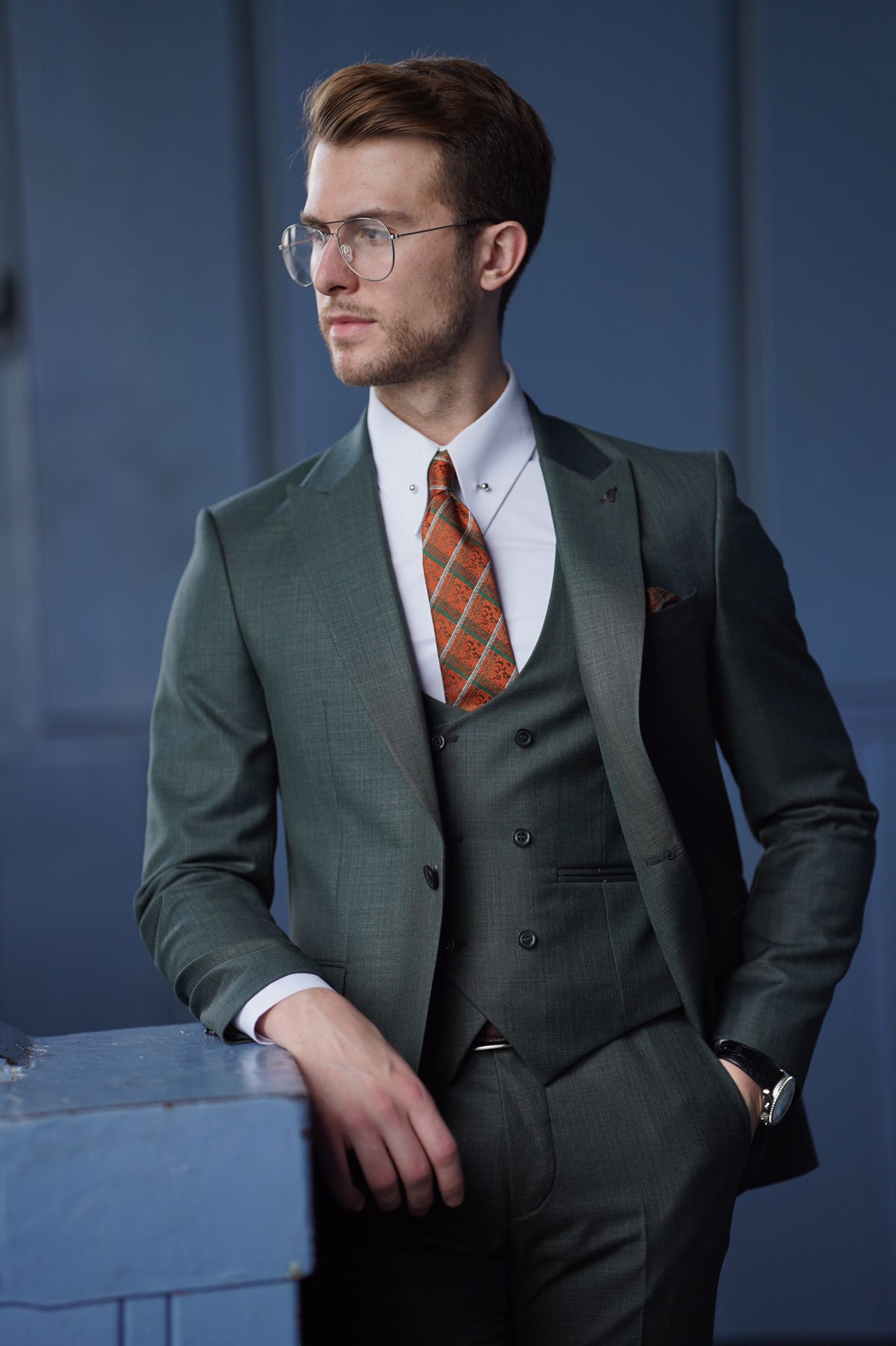 Daniel Slim Fit Green Wool Suit – Elegant Three-Piece Suit for Men