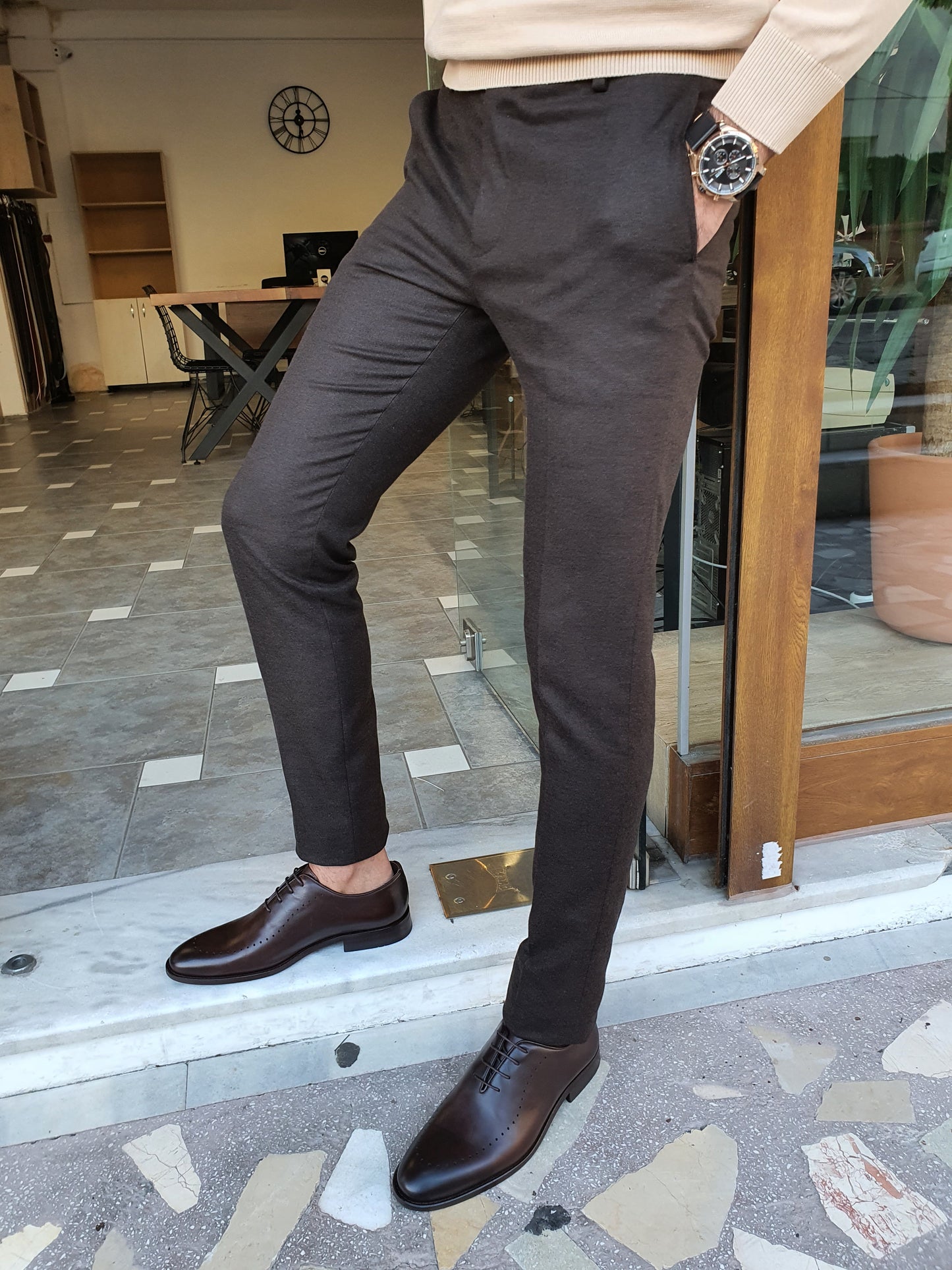Sarpa Brown Slim Fit Pants - Versatile and Comfortable