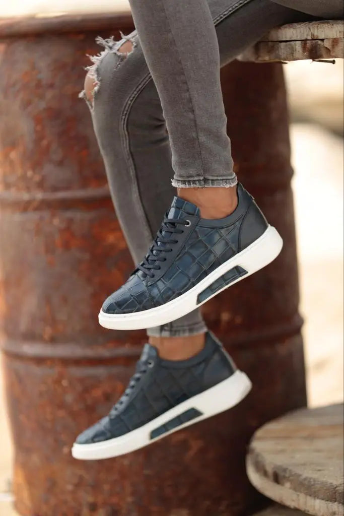 Empire Navy Blue Crocodile Pattern Sneakers - BRABION