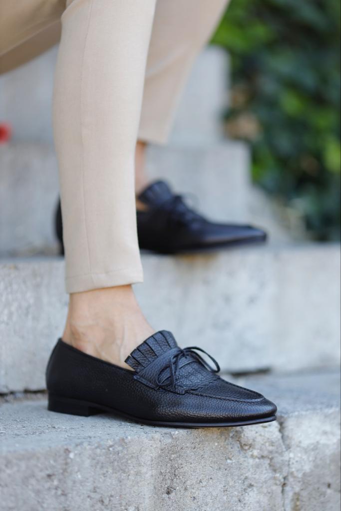Lawson Black Kilt Loafers for Stylish Sophistication