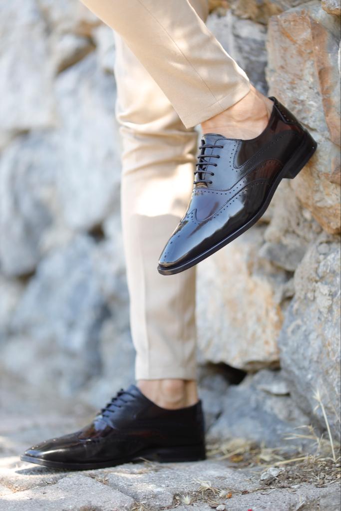 Lawson Black Wing Tip Oxfords - Timeless Elegance in Leather