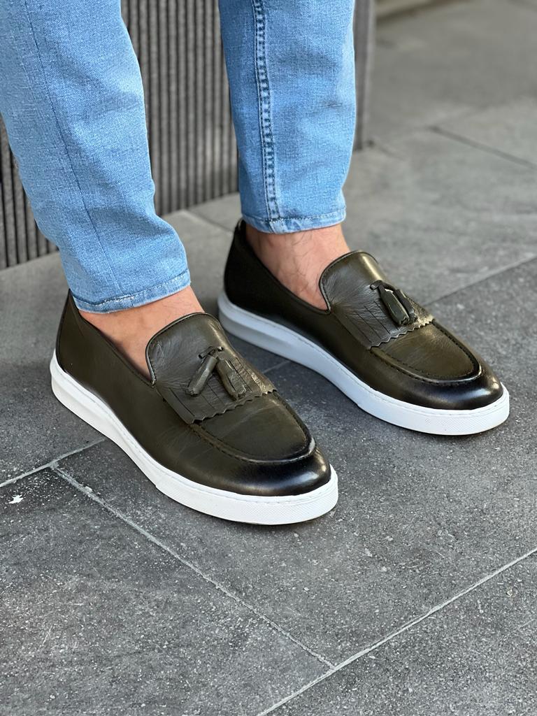 Lawson Khaki Kilt Tassel Loafers - Style Meets Comfort