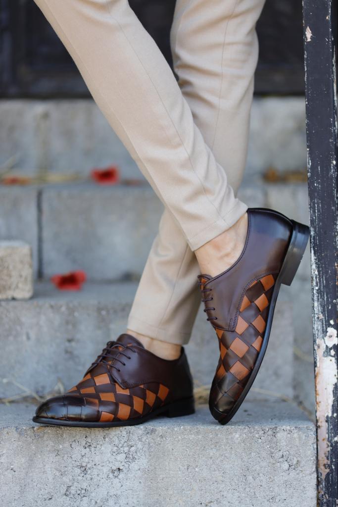 Lawson Tan Brown Laced Derby Shoes