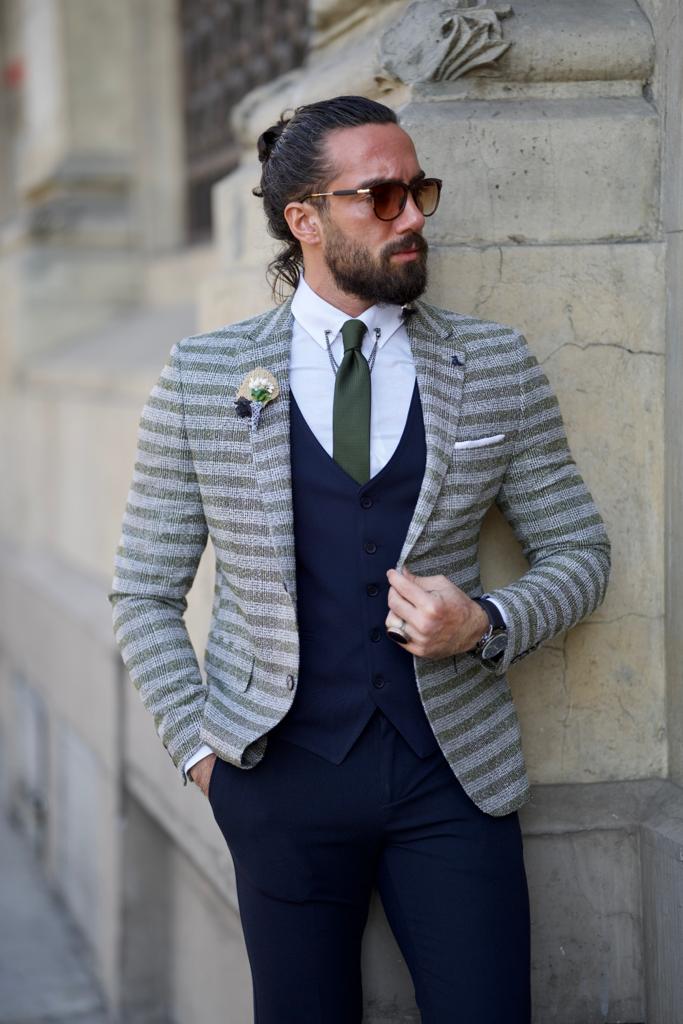 Fabio Green Slim Fit Notch Lapel Striped Blazer - A Touch of Elegance for Every Occasion