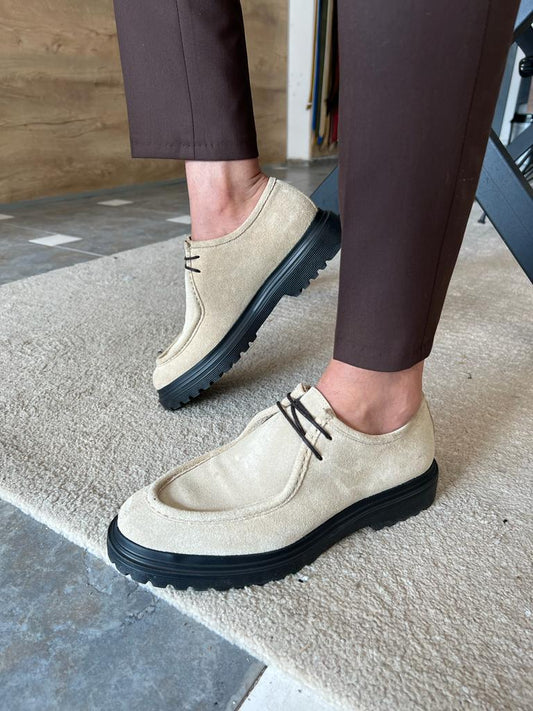 Tampa Beige Laced Suede Shoes: Elegance Meets Comfort