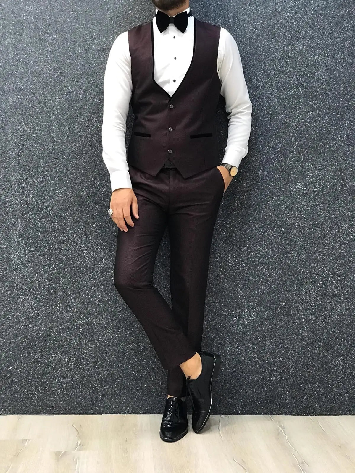Acacia Claret Red Slim Fit Tuxedo - BRABION