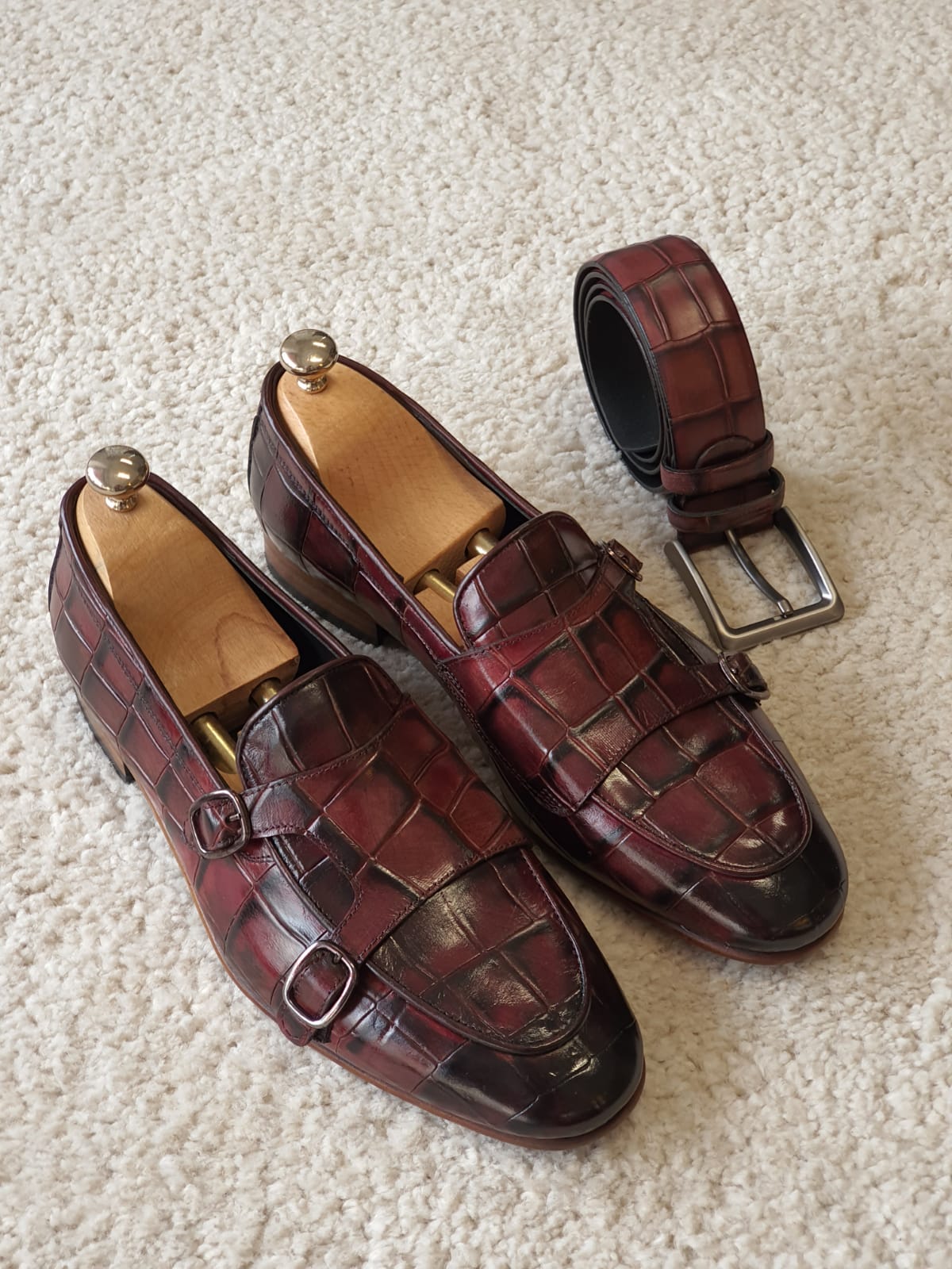 LV. textured penny loafers