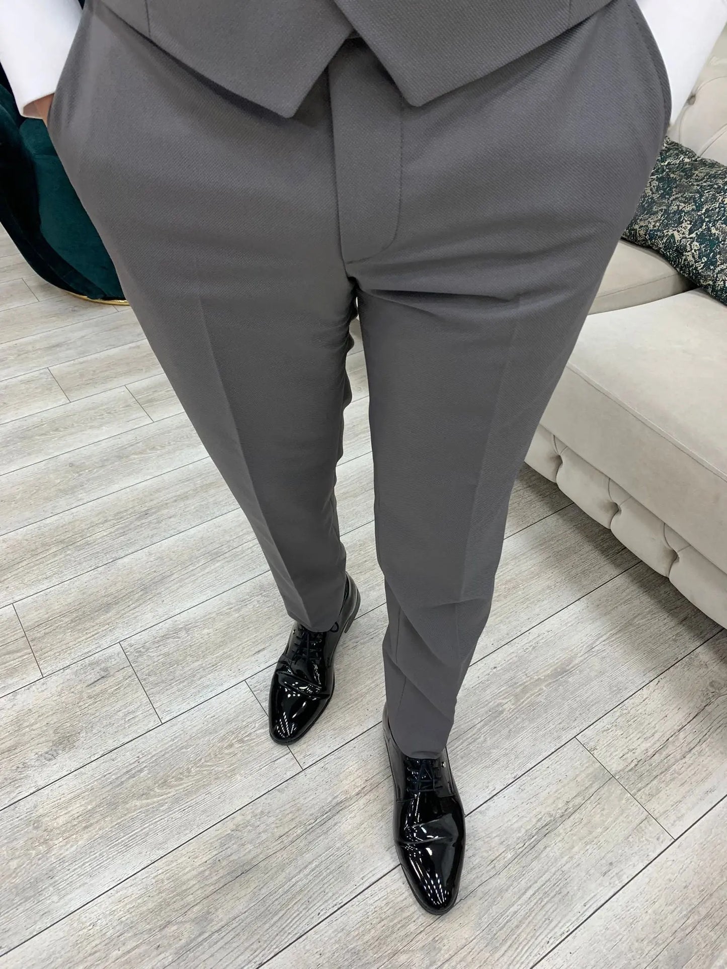 Glendale Gray Slim Fit Peak Lapel Tuxedo - BRABION
