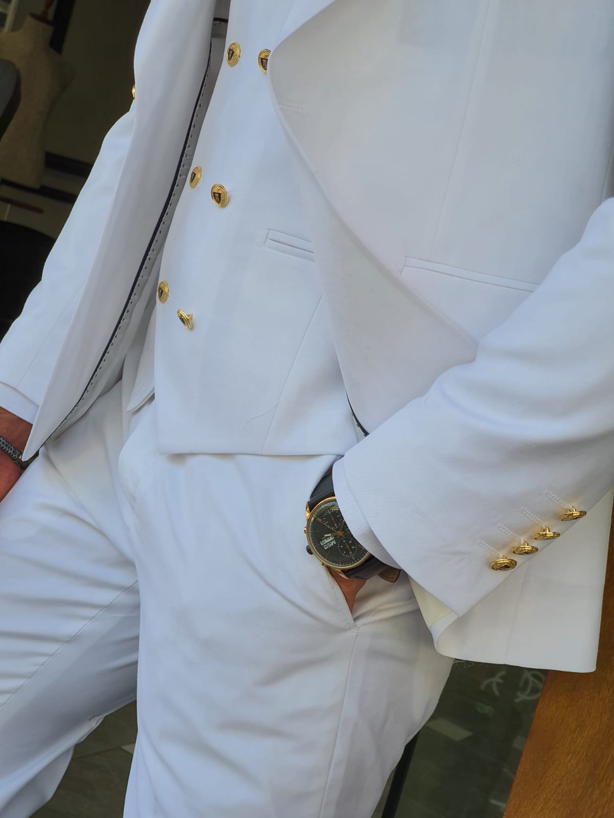 Boston White Slim Fit Peak Lapel Wool Suit for Modern Men