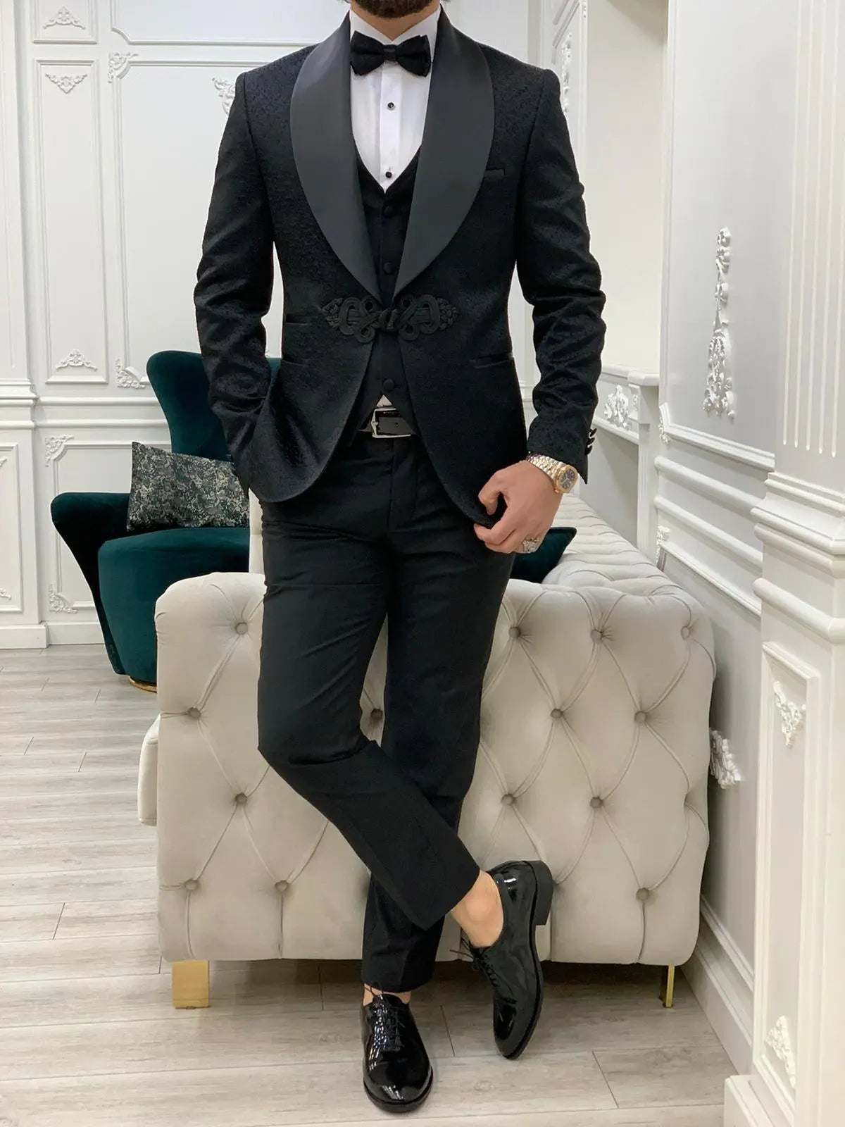 Lopez Black Slim Fit Tuxedo - BRABION