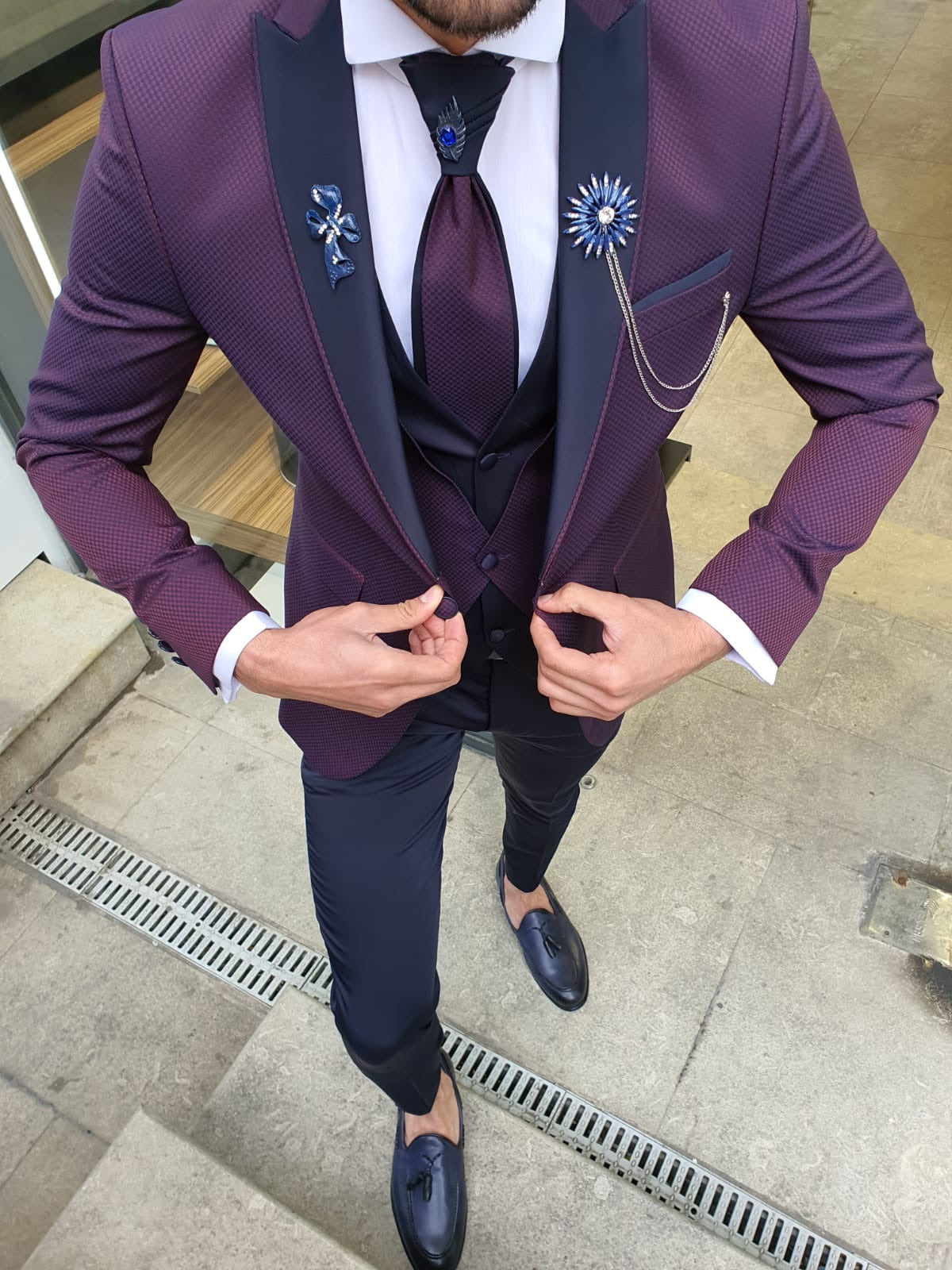 Forenza Damson Peak Lapel Tuxedo - Timeless Elegance for Formal Occasions