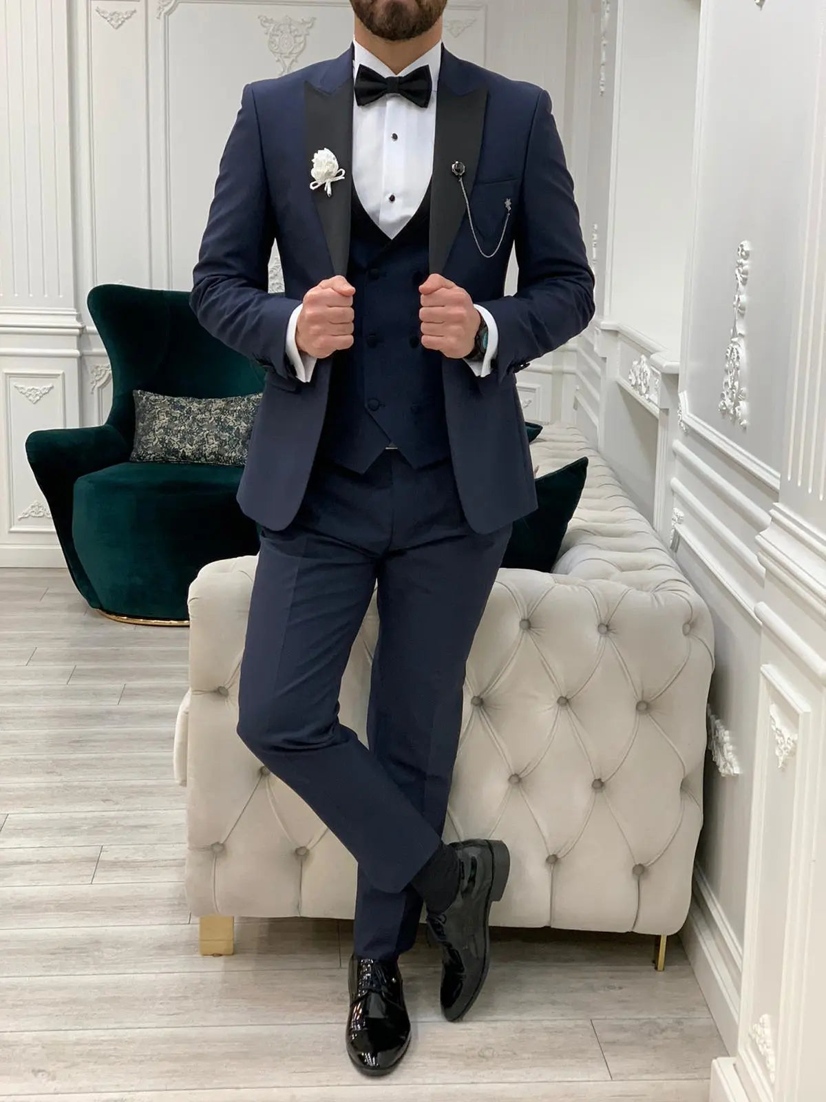 Eden Navy Blue Slim Fit Peak Lapel Tuxedo - BRABION