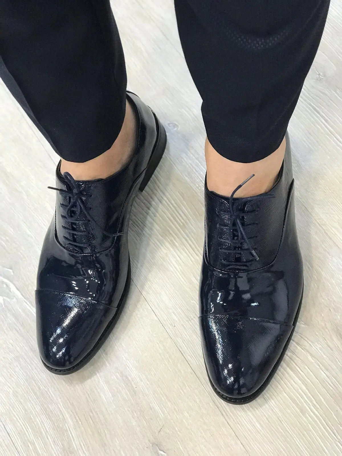 Ferrar Shine Navy Loafer - Elegant Leather Shoes for Any Occasion - BRABION