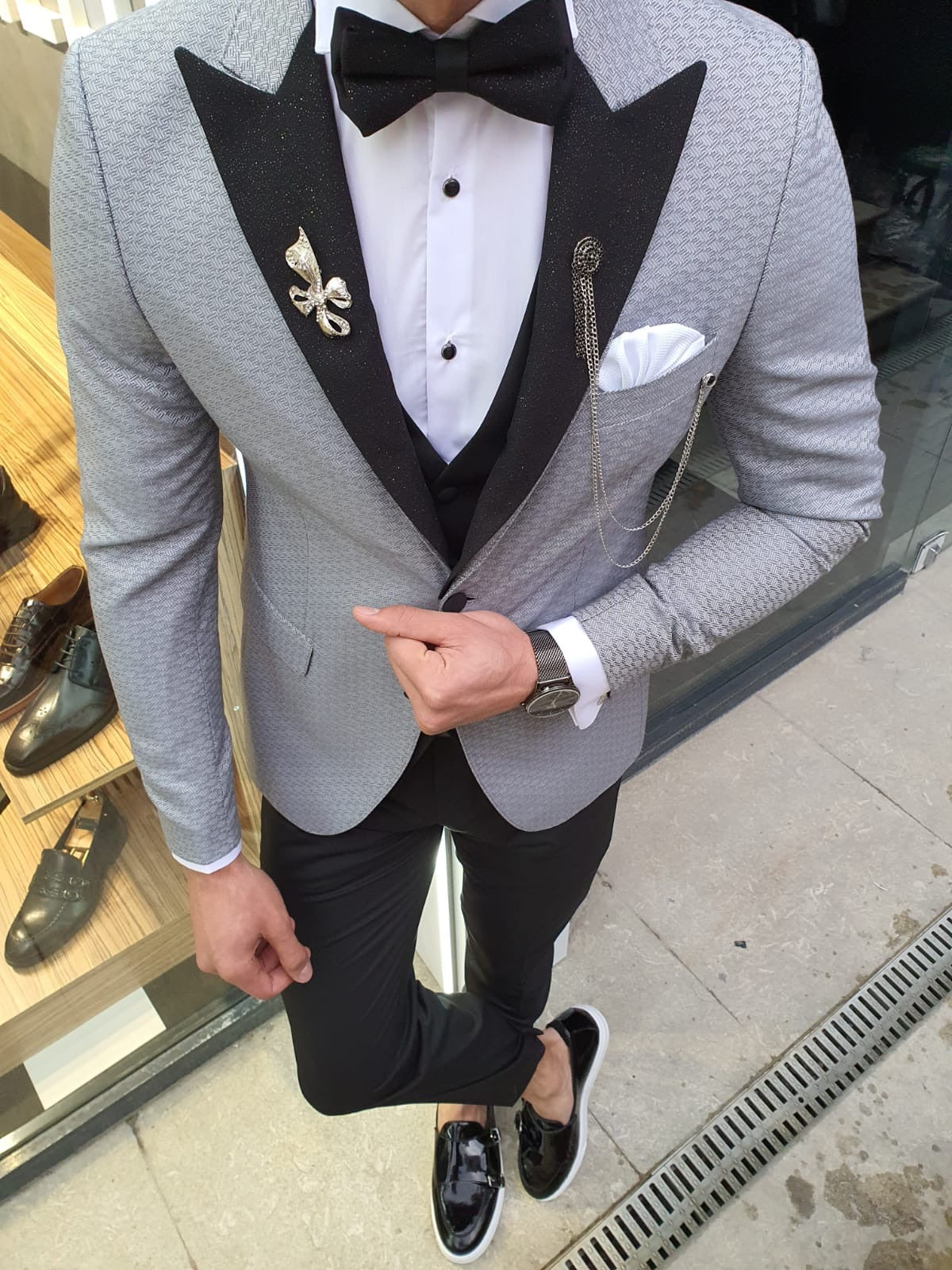 VillaNova Gray Slim Fit Patterned Tuxedo