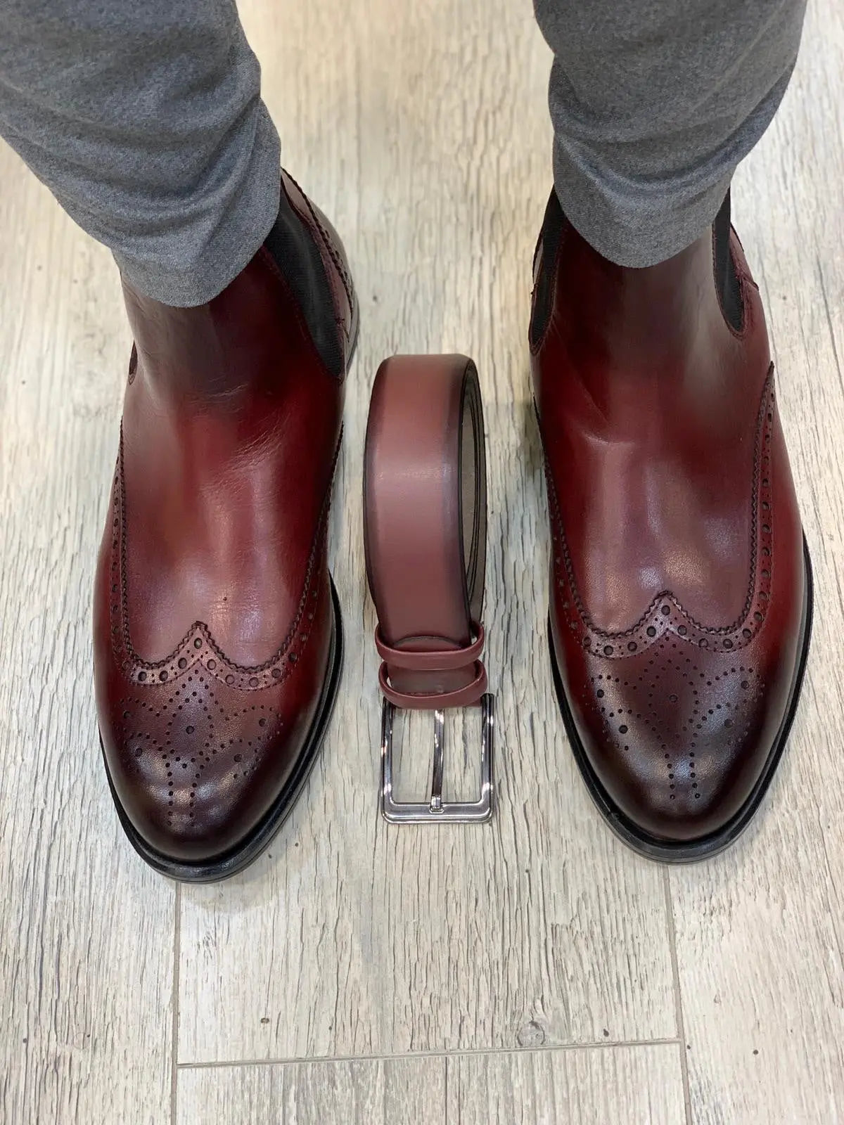 Ade Red Chelsea Boots - Elegant Leather Footwear for Men - BRABION