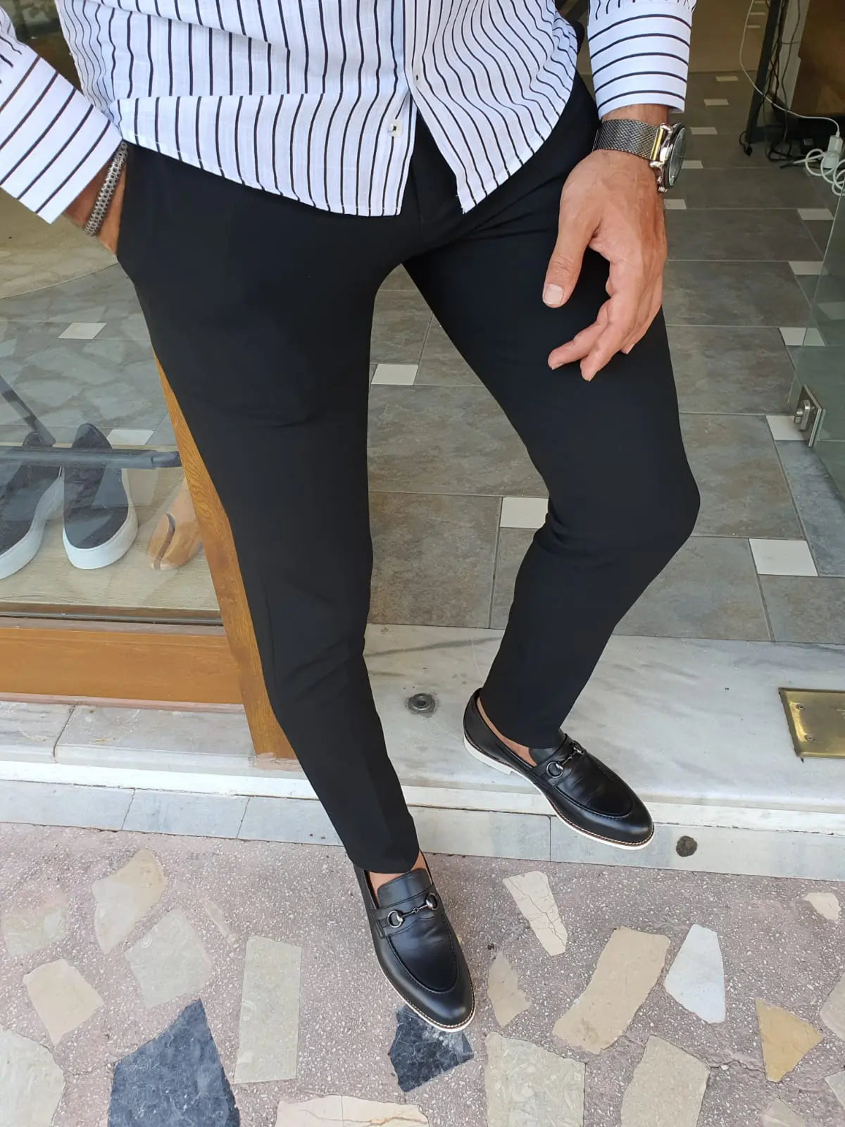 Berton Black Slim Fit Pants for Every Occasion - BRABION