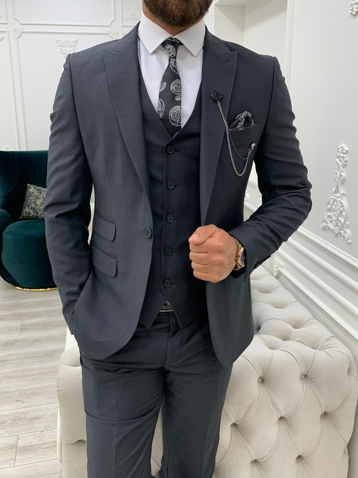 Lance Gray Slim Fit Suit - The Perfect Blend of Style and Comfort