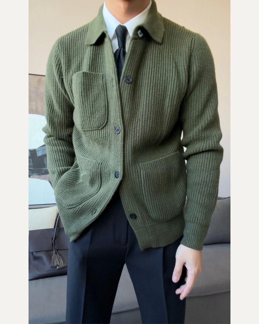 Men’s Thick Collared Knit Cardigan
