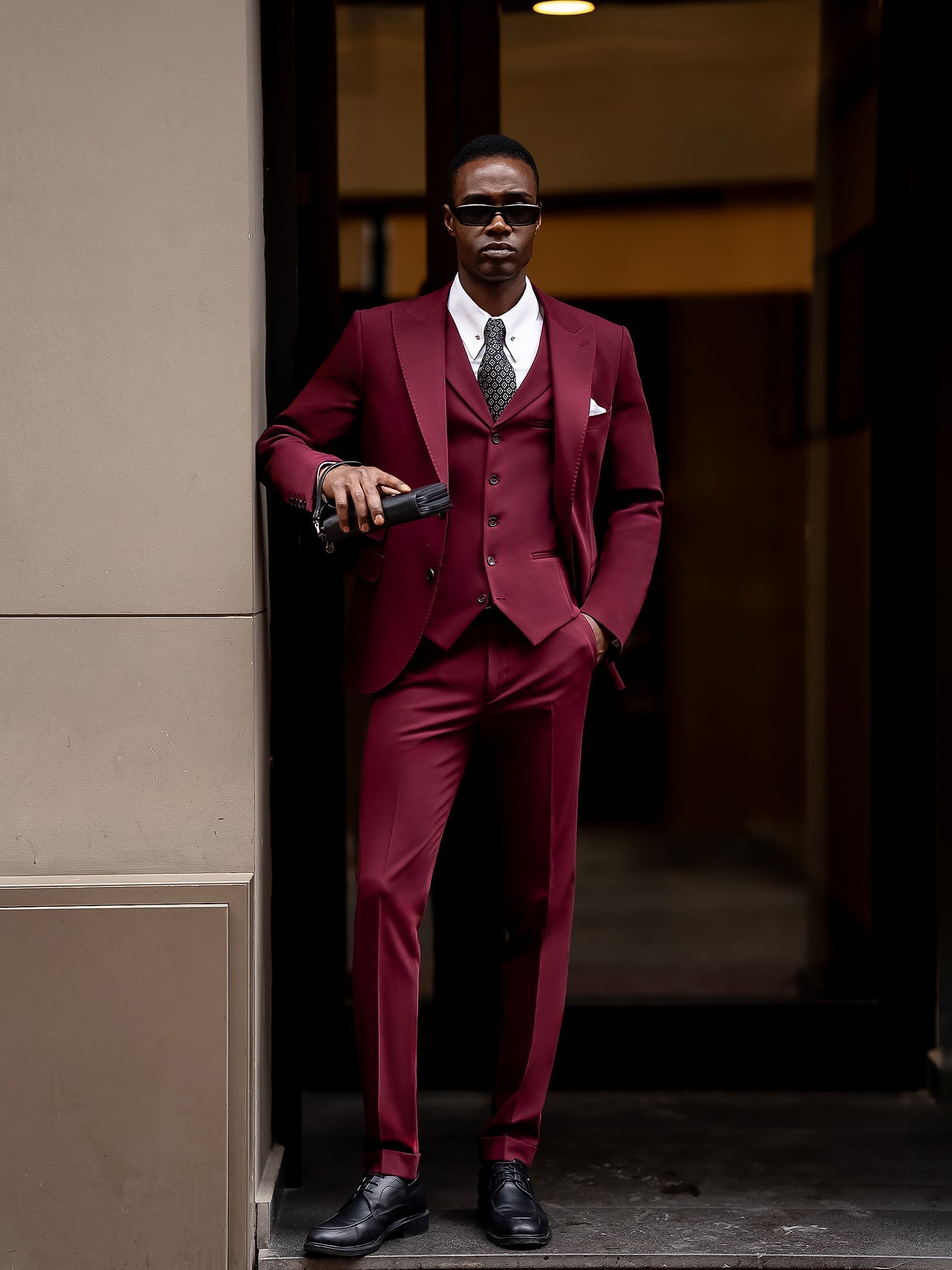 Bordeaux Slim-Fit Suit 3-Piece VIOSSI