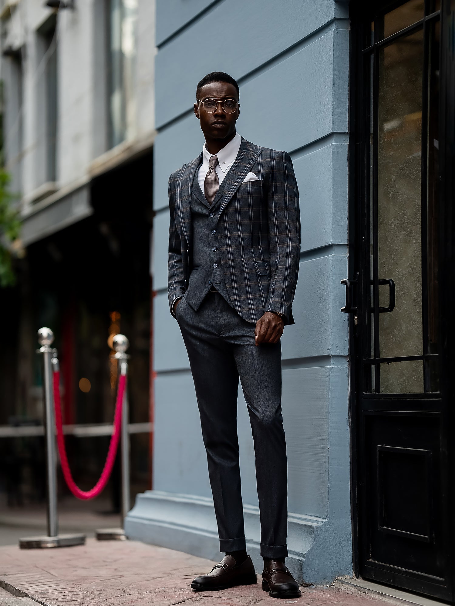 Navy Plaid Slim-Fit Suit 3-Piece VIOSSI