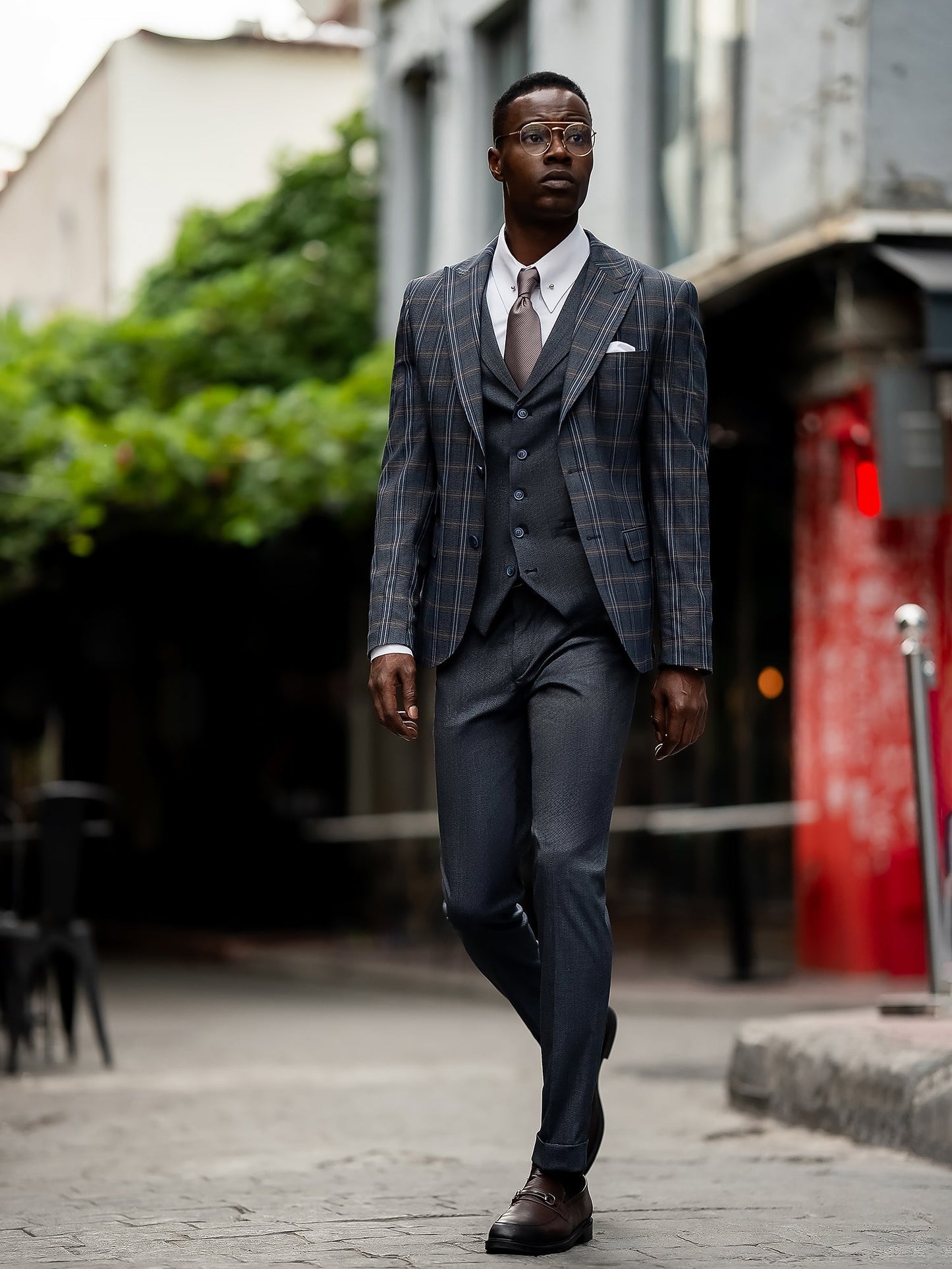 Navy Plaid Slim-Fit Suit 3-Piece VIOSSI