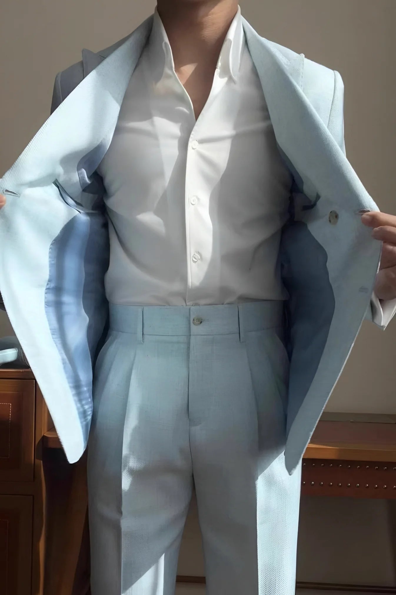 Men’s Mykonos Mist Double-Breasted Suit