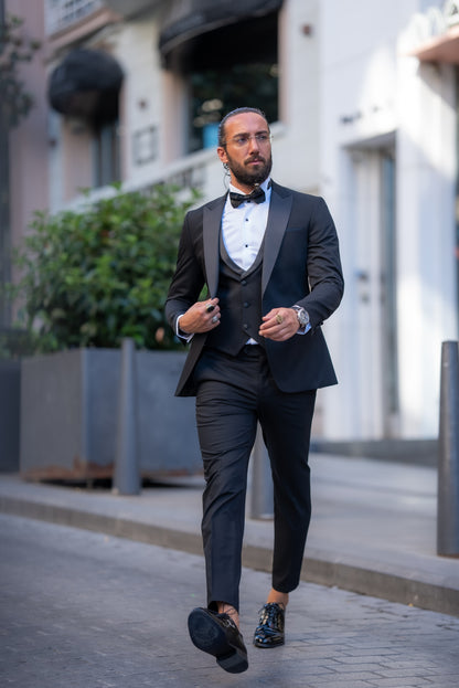 Brabion Alonso Black Slim Fit Peak Lapel Tuxedo