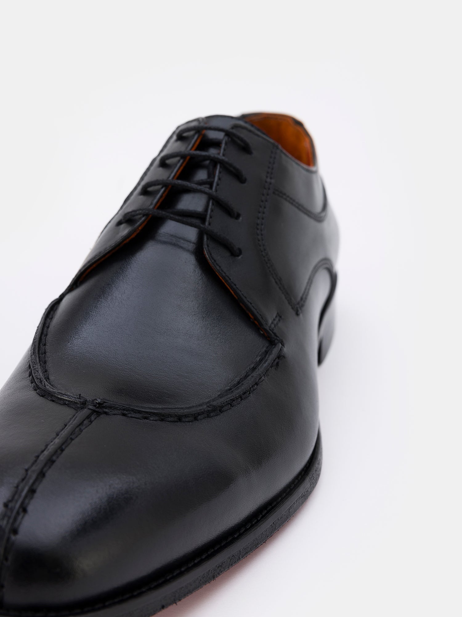 Black Leather Split Toe Derby VIOSSI