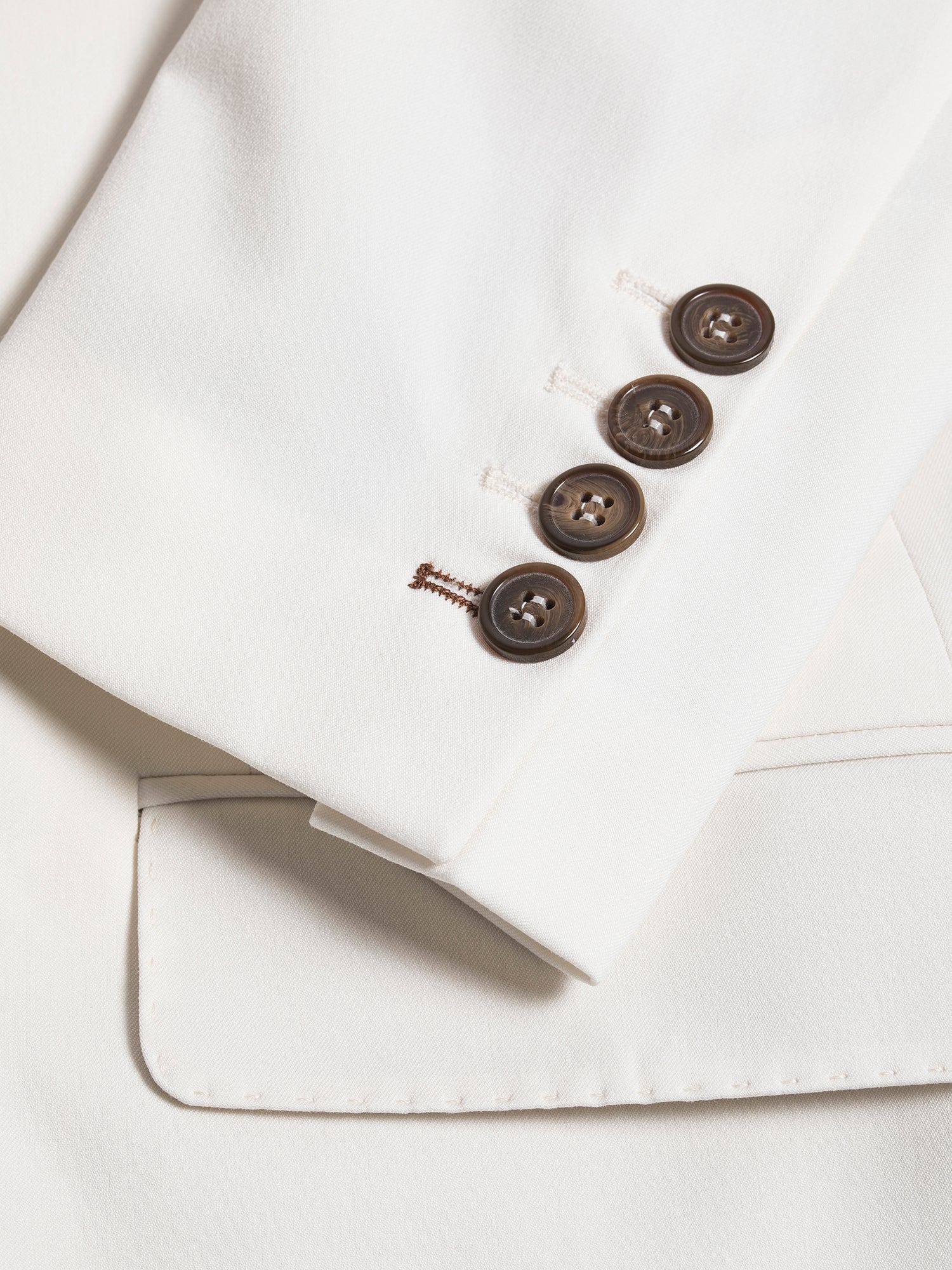 White Double Breasted Suit 2-Piece VIOSSI
