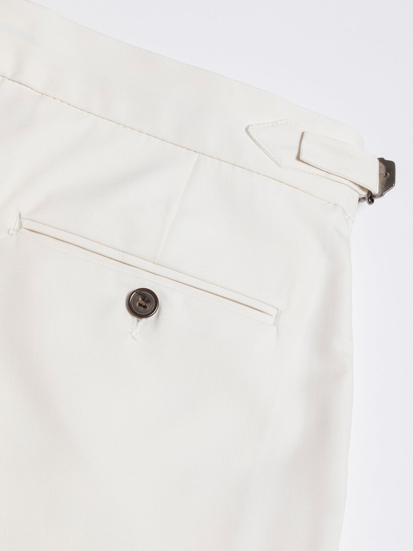 White Double Breasted Suit 2-Piece VIOSSI