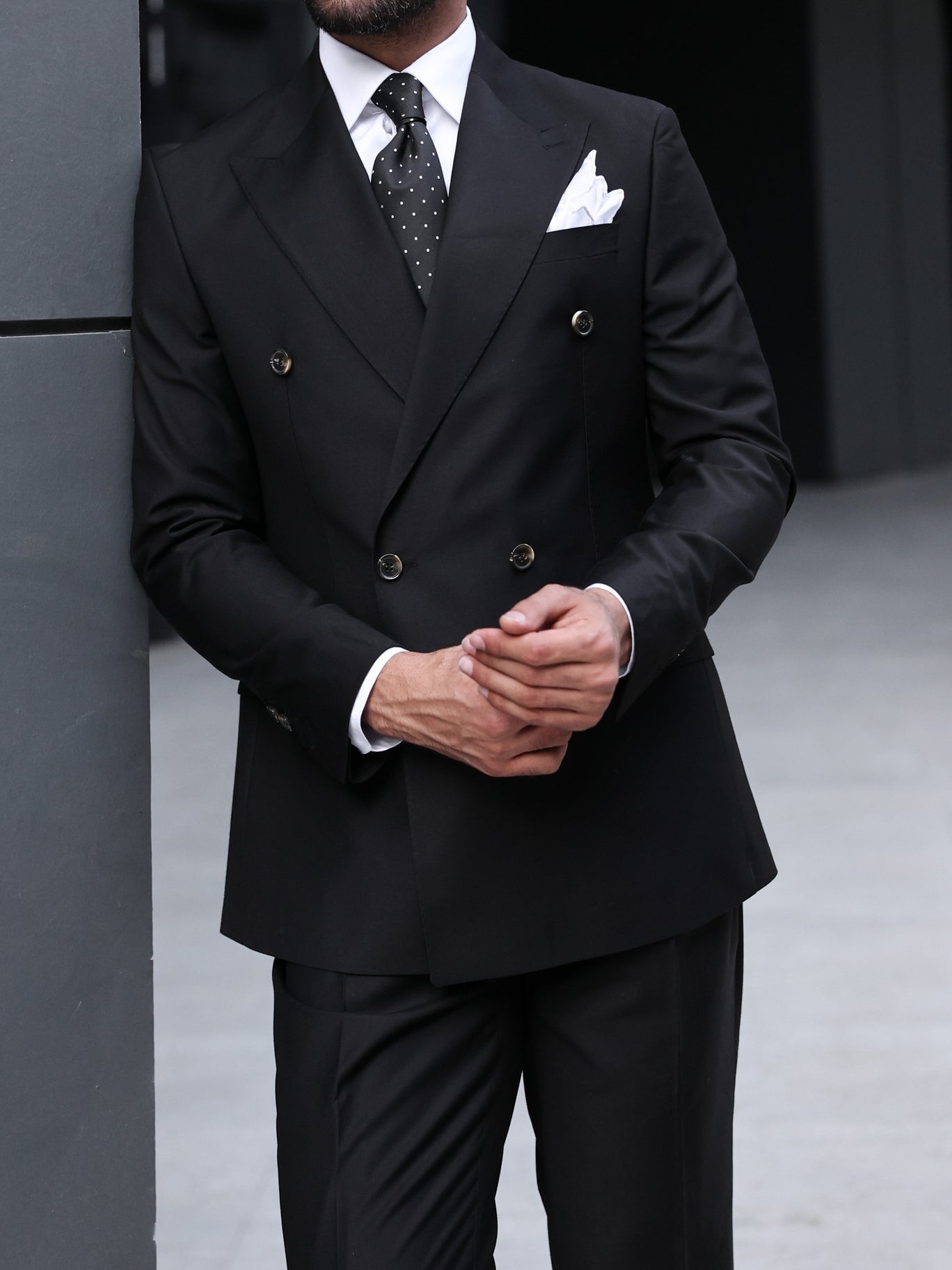 Black Double Breasted Suit 2-Piece VIOSSI