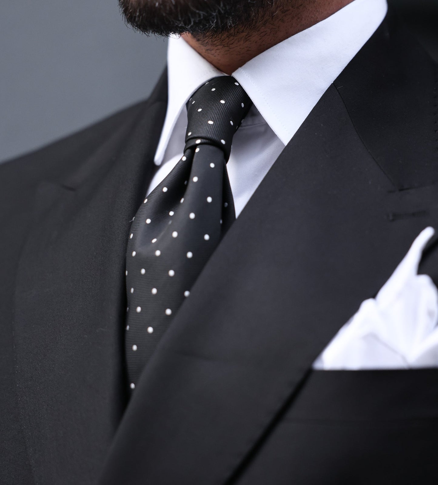 Black Double Breasted Suit 2-Piece VIOSSI