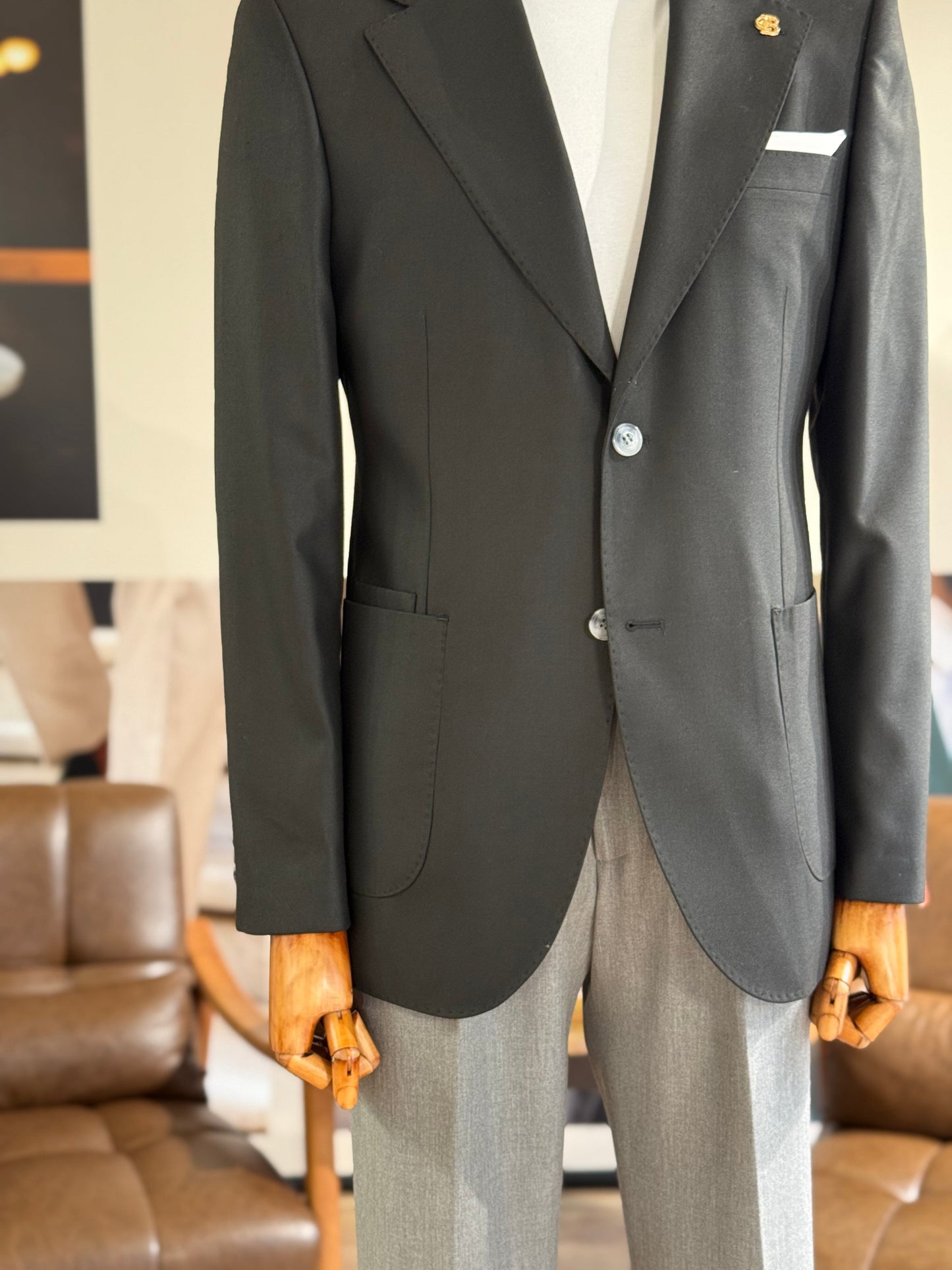 Black Single Breasted Blazer - BRABION