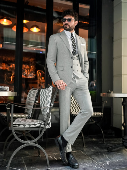 White Houndstooth Slim-Fit Suit 3-Piece VIOSSI