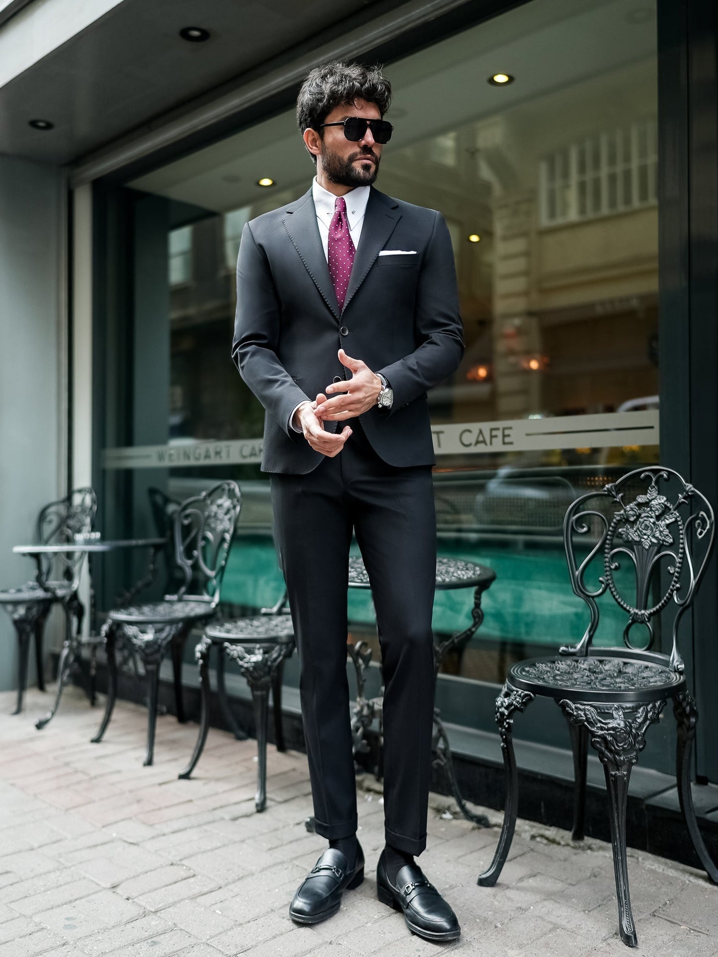 Black Slim-Fit Suit 3-Piece VIOSSI