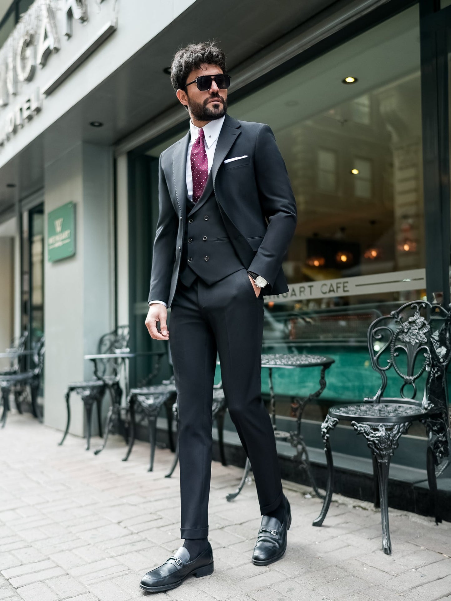 Black Slim-Fit Suit 3-Piece VIOSSI