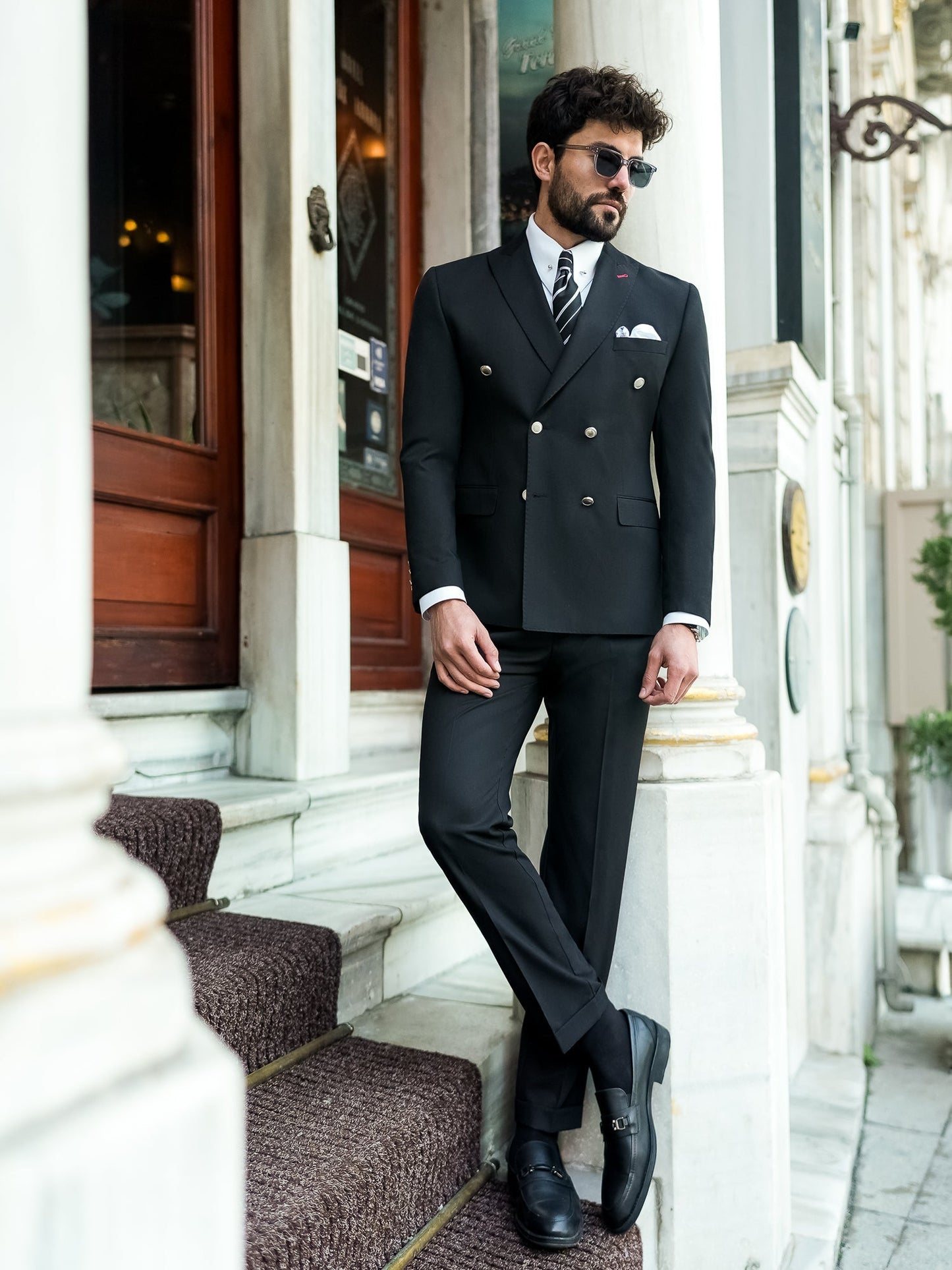 Black Double Breasted Suit 2-Piece VIOSSI