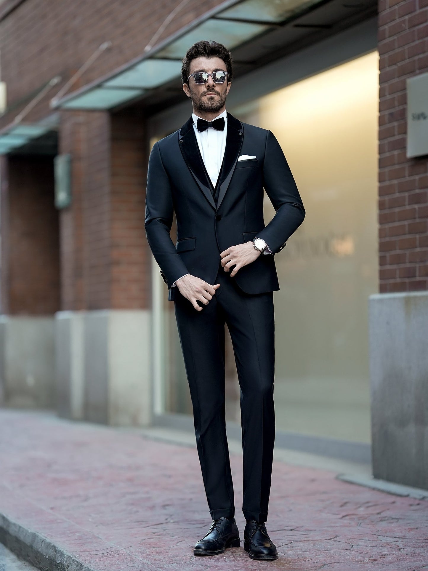 Black Slim-Fit Tuxedo 3-Piece - BRABION